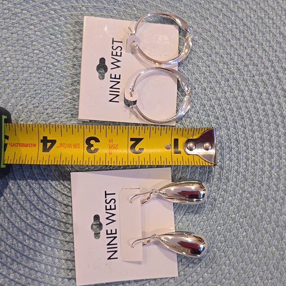 NINE WEST BRAND WOMEN'S FASHION JEWELRY SILVERTONE EARRINGS BUNDLE OF 2 PAIR - Picture 7 of 9